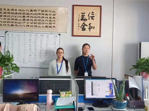 山川云王经理做获奖感言